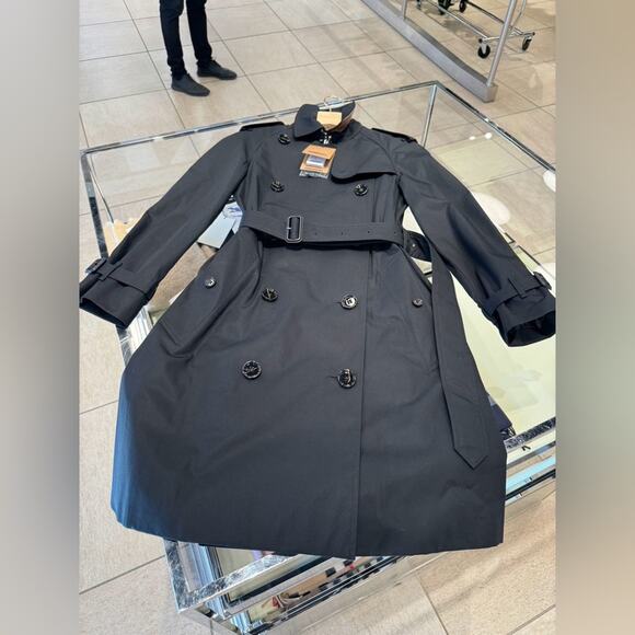 Burberry Classic Black Trench Coat US 8 NWT - Picture 2 of 5